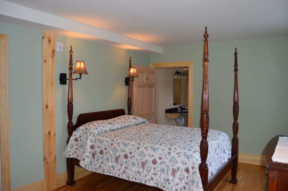 The Chipman Inn Ripton エクステリア 写真