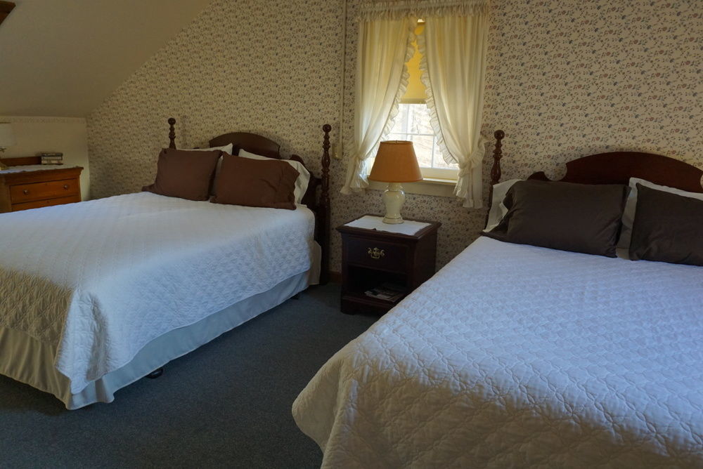 The Chipman Inn Ripton エクステリア 写真
