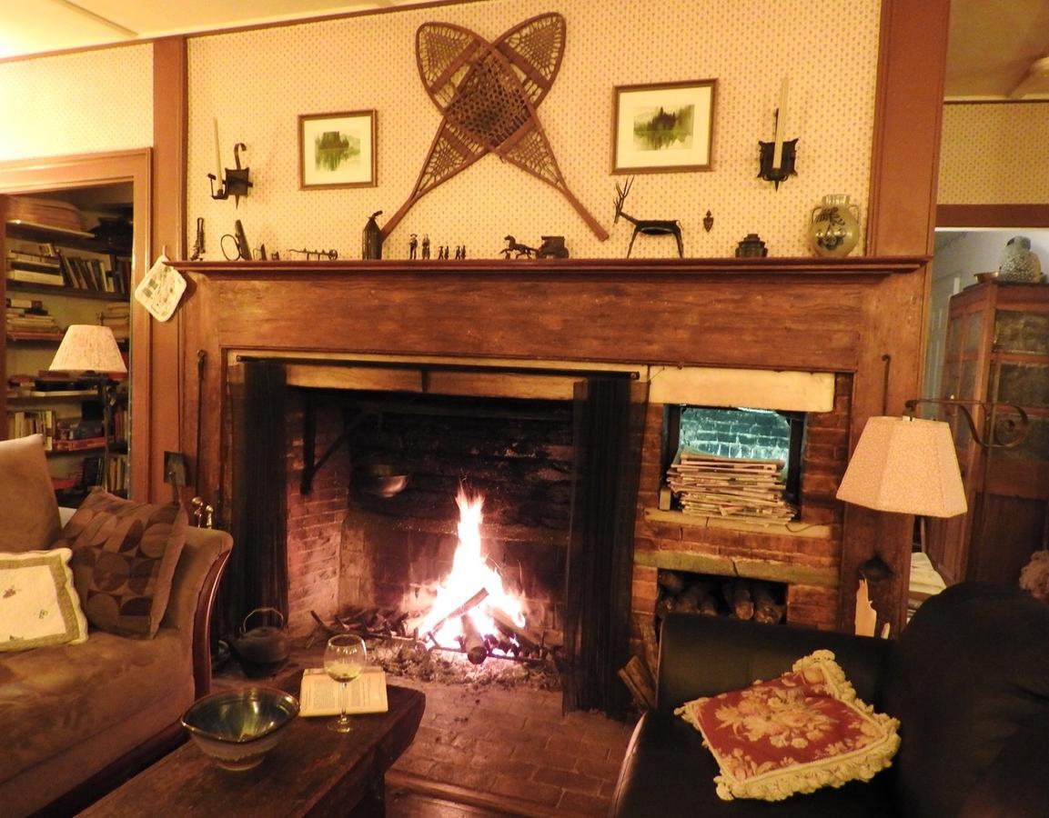 The Chipman Inn Ripton エクステリア 写真
