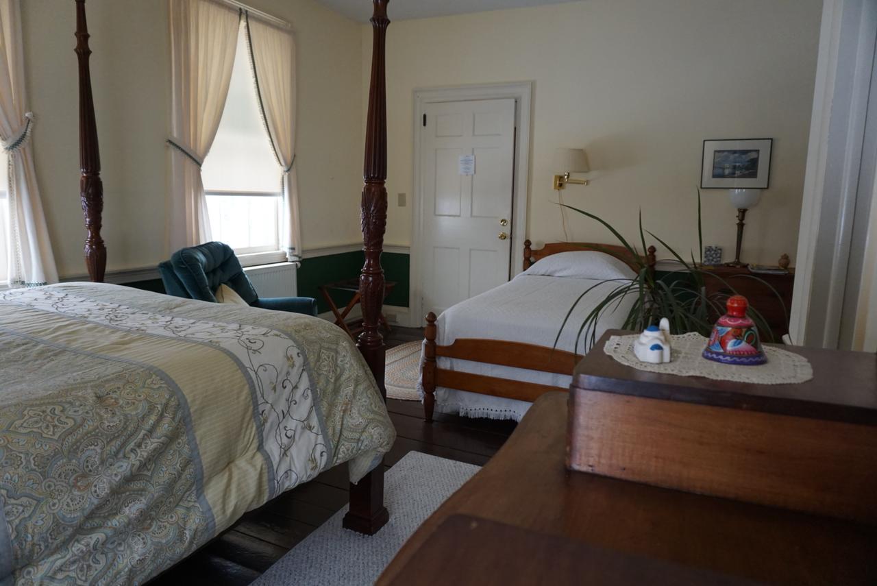 The Chipman Inn Ripton エクステリア 写真