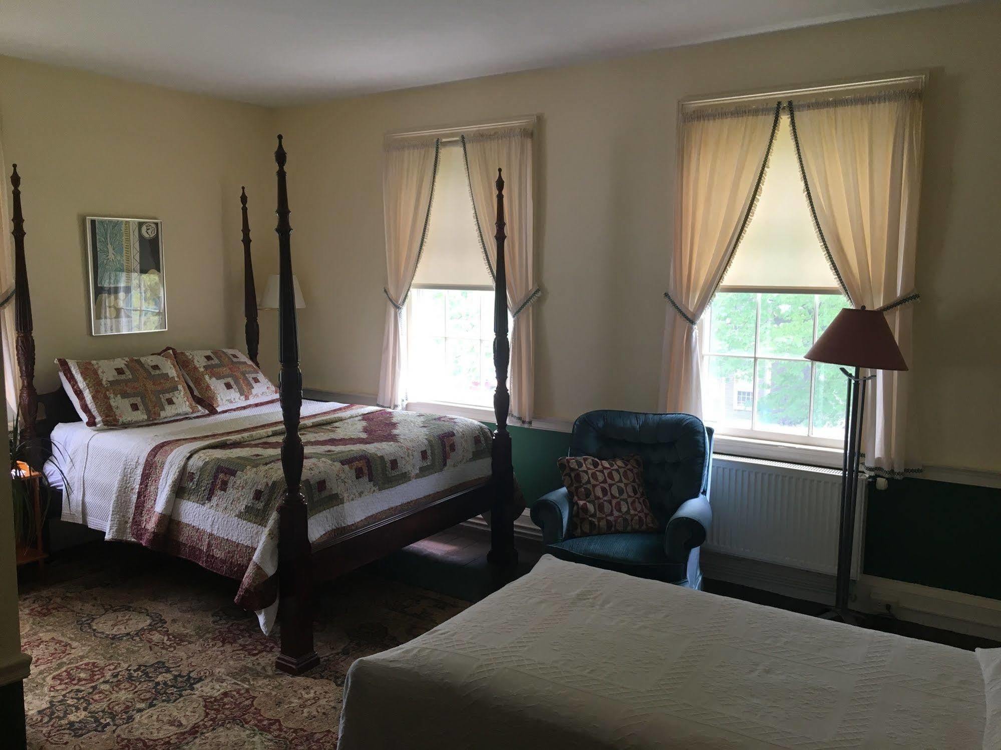 The Chipman Inn Ripton エクステリア 写真